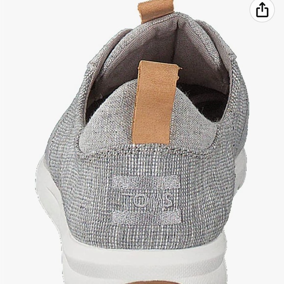 Toms Women Cabrillo Sneakers new w/out box - Picture 6 of 11